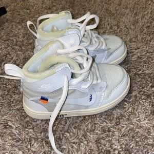 Toddler shoes